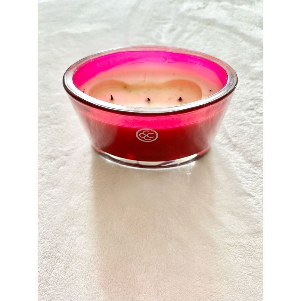 COLONIAL CANDLE 16 oz 3 wick RED CURRANT & QUINCE